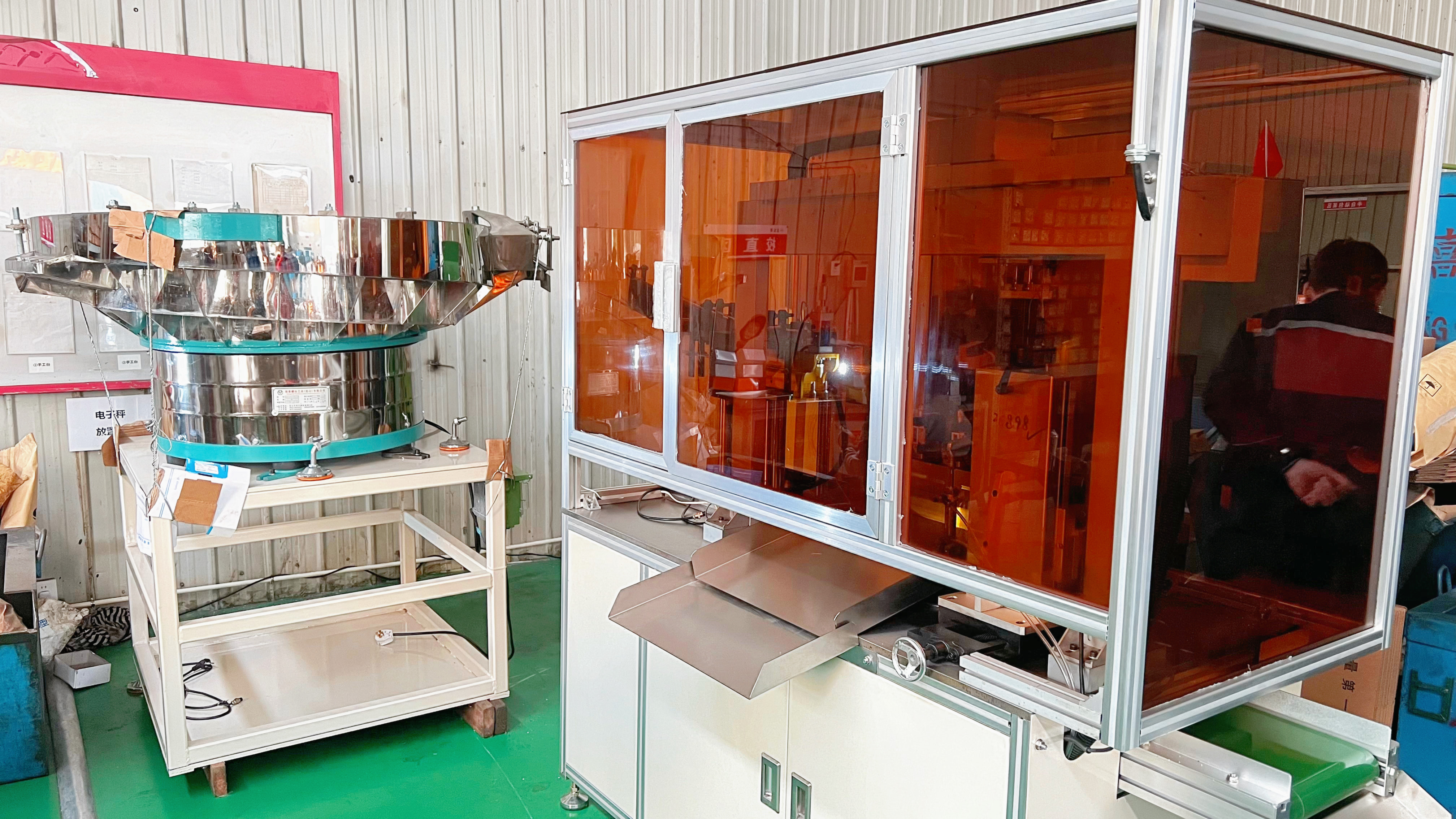 Öka kvalitet och effektivitet med optisk sortering: Jinsixi når nya höjder inom precisionstillverkning.